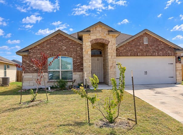 444 Uncle Billy Way, Jarrell, TX 76537