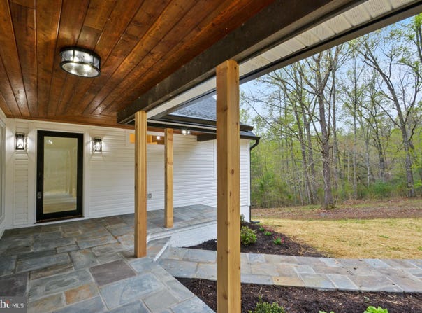 6426 FREE UNION ROAD, FREE UNION, VA 22940