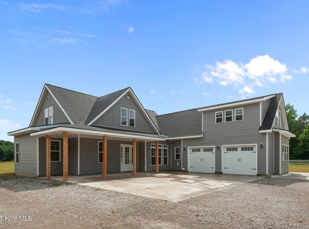 2176 Free Union Church Road, Pinetown, NC 27865
