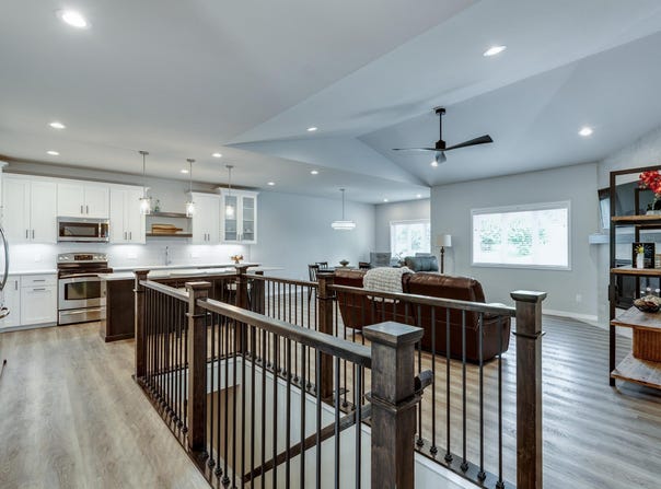 841 Cheshire Castle Way, Verona, WI 53593