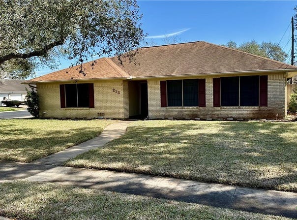 213 Yuma Drive, Victoria, TX 77904