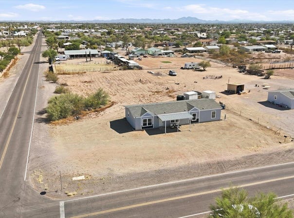 833 W Tepee Street, Apache Junction, AZ 85120