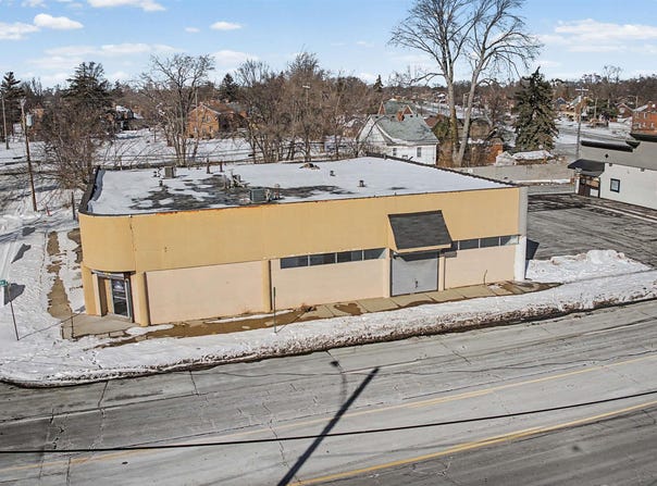 14701 Harper Avenue, Detroit, MI 48224