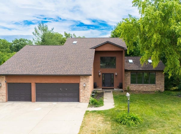 1318 AMANDA Drive, Metamora, IL 61548