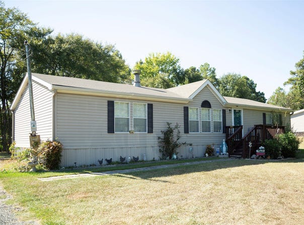165 Bent Oak Drive, Stonewall, LA 71078