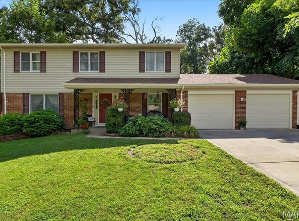 316 Portwind Place, Ballwin, MO 63021