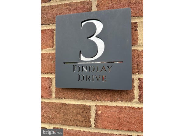 3 FINDLAY DRIVE, MERCERSBURG, PA 17236