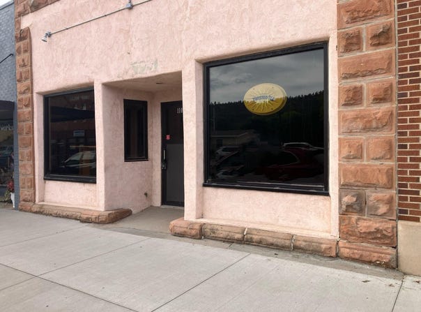 110 S Chicago Street, Hot Springs, SD 57747