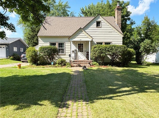 111 W LaSalle Avenue, Barron, WI 54812