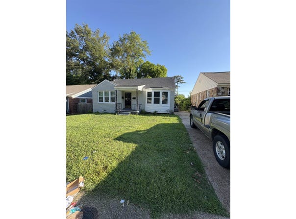 2412 VOLLINTINE Ave, Memphis, TN 38108