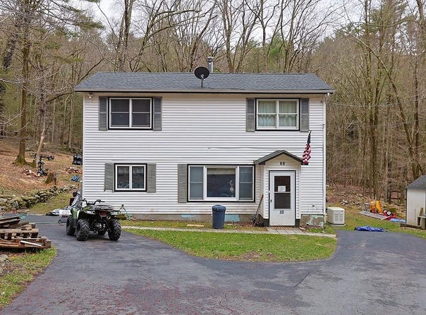 68 Kennel Road, Cuddebackville, NY 12729