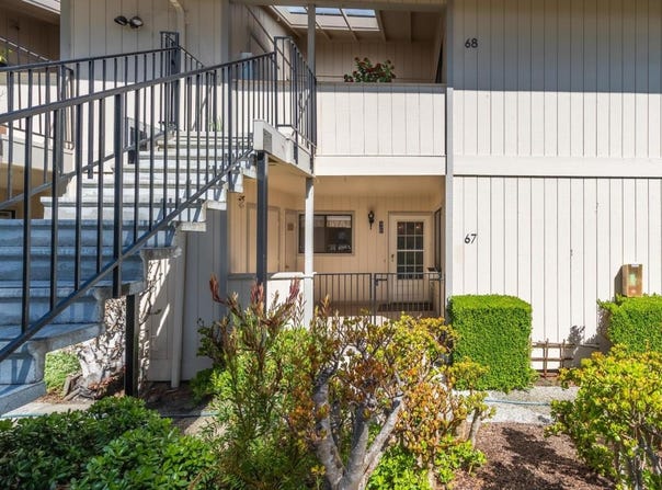 250 Forest Ridge RD 67, MONTEREY, 93940