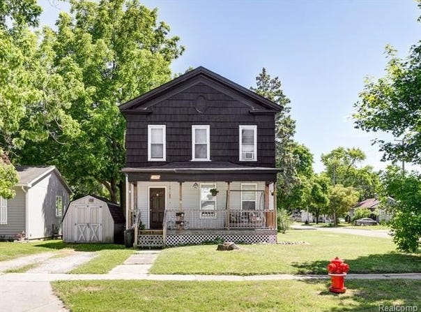 1238 Howard Street, Port Huron, MI 48060