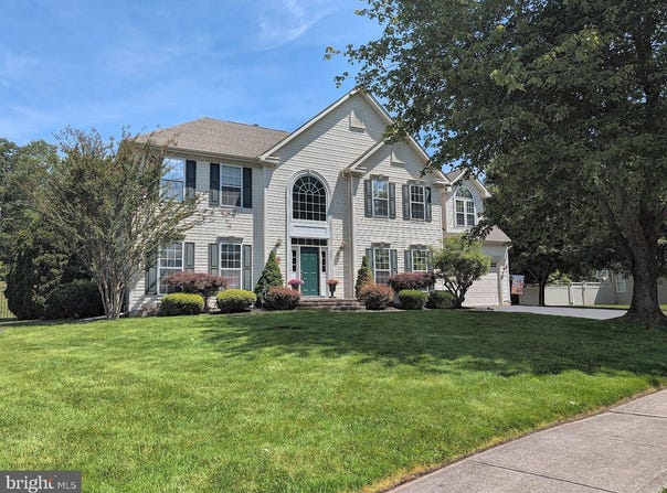 27 PENN Place, FORKED RIVER, NJ 08731