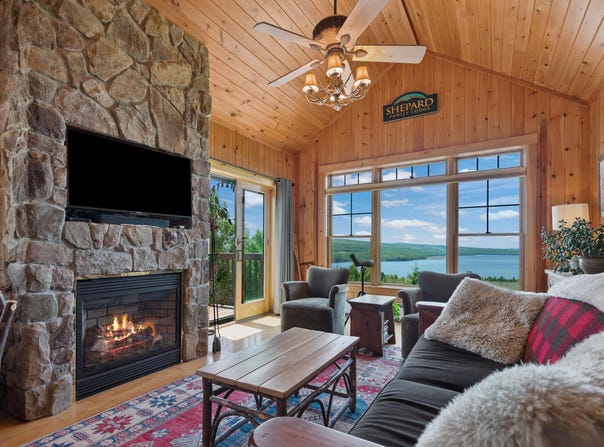 26 Whip Willow Drive, Rangeley, ME 04970