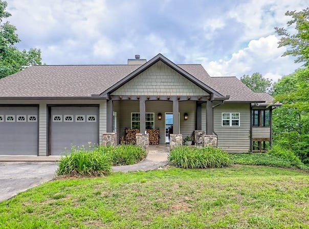 990 Hickory Nut Mountain Rd., Tallulah Falls, GA 30573