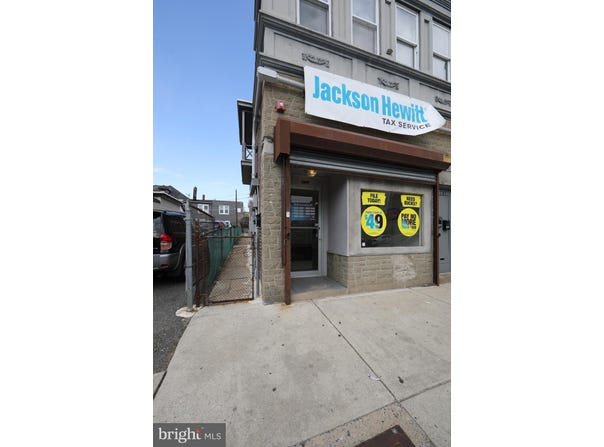2707 WESTFIELD AVENUE, CAMDEN, NJ 08105