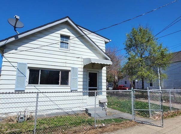 3706 Walton Avenue, Cleveland, OH 44113