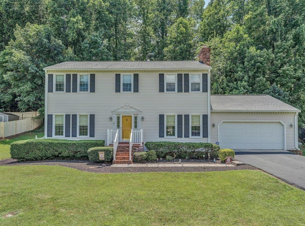 112 UPLAND DR, Salem, VA 24153