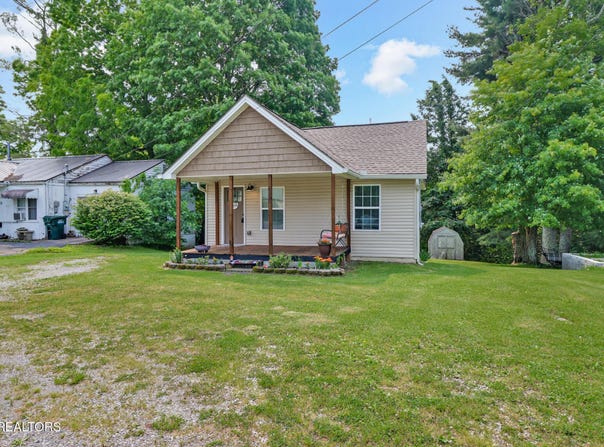 233 Old Lantana Rd, Crossville, TN 38555