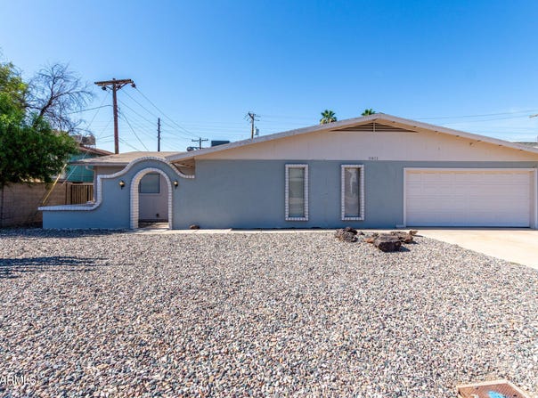 3811 W LOMA Lane, Phoenix, AZ 85051