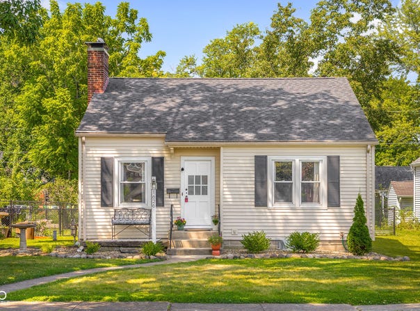 1626 Gilmore Street, Columbus, IN 47201