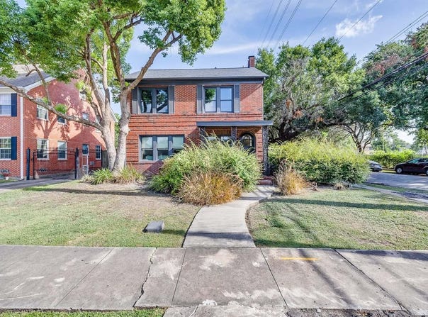 1900 Hawthorne Street, Houston, TX 77098