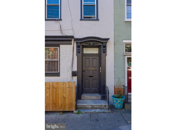 540 E KING STREET, LANCASTER, PA 17603