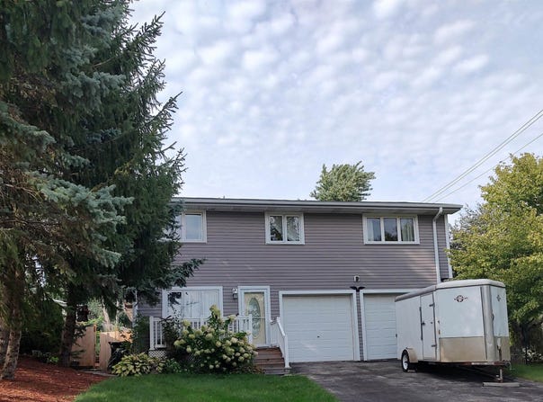 834 Shawnee Trail, LAKE IN THE HILLS, IL 60156