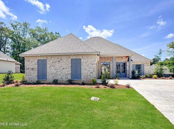 652 Prosperity Place, Brandon, MS 39042