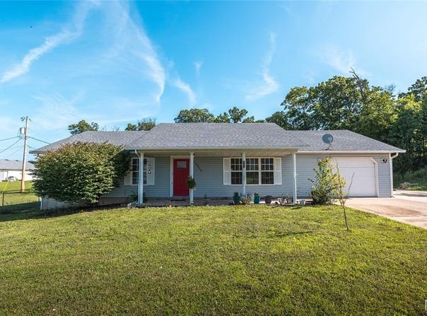 14615 Hobby Road, St Robert, MO 65584