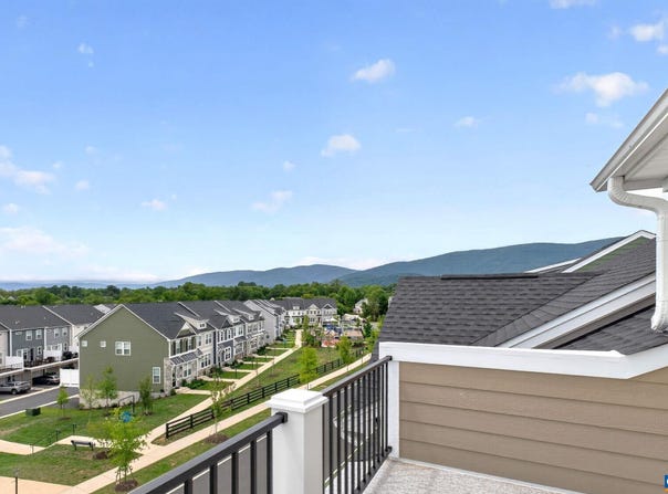 790 PARK RIDGE DR, CROZET, VA 22932