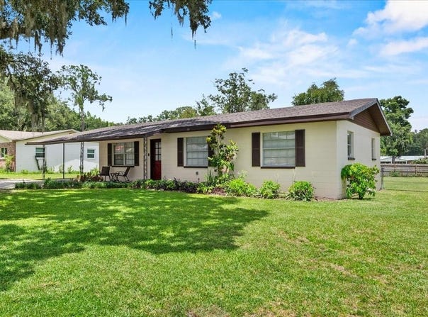 1111 ENCHANTED DRIVE, LAKELAND, FL 33801