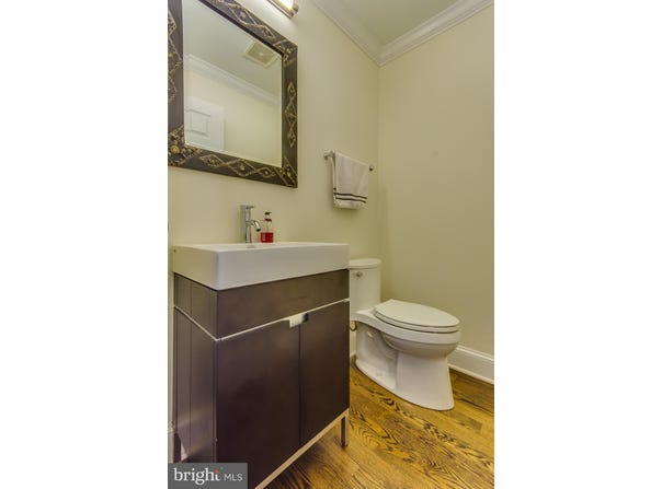 7105 CONNECTICUT AVENUE, CHEVY CHASE, MD 20815