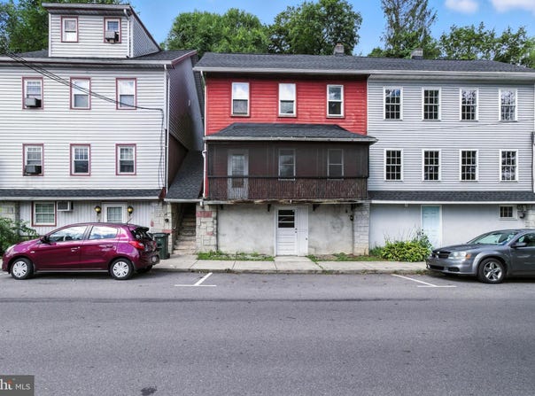 125 N THOMAS ST, BELLEFONTE, PA 16823