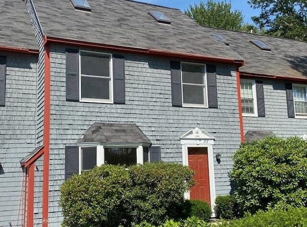 55 Munroe Lane, Topsham, ME 04086