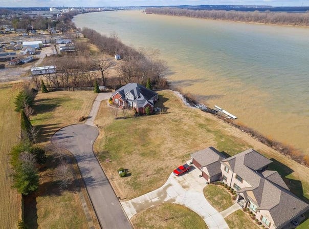 347 Pantle Pt, Owensboro, KY 42301