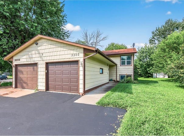 3300 74th Avenue N, Brooklyn Park, MN 55443