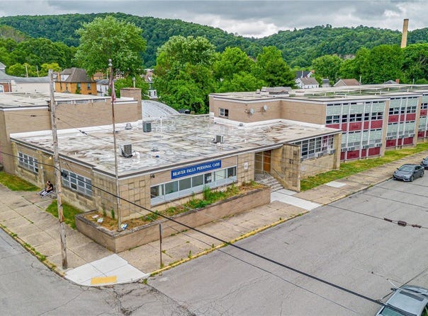 300 Pine St, Beaver Falls, PA 15010