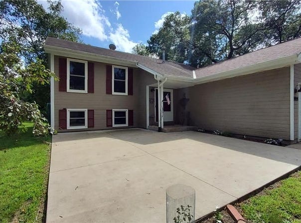 15959 214th Avenue NW, Elk River, MN 55330