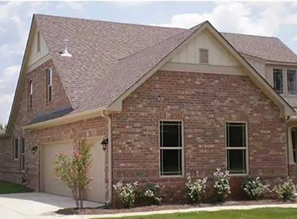 11774 Meadowlawn Dr, Moundville, AL 35474