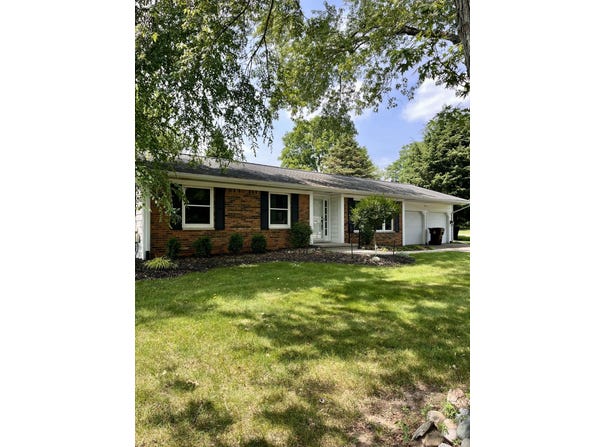 453 Sherman Drive, Marshall, MI 49068
