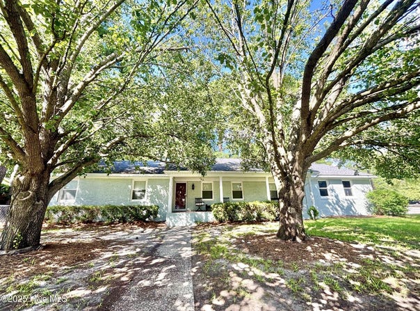 2306 Charles Boulevard, Greenville, NC 27858