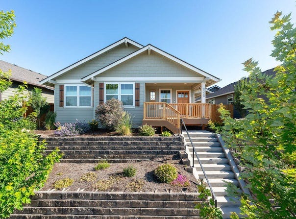 3330 NW Birch Avenue, Redmond, OR 97756
