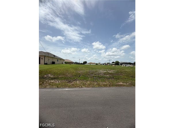 1616 NW 5th Street, Cape Coral, FL 33993