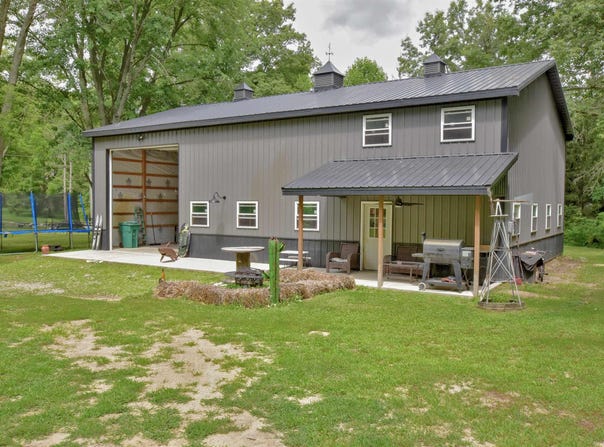 7533 N Longbriar Court, Monticello, IN 47960