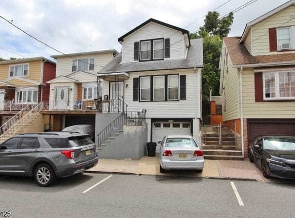 8610 Columbia Ave, North Bergen Twp., NJ 07047