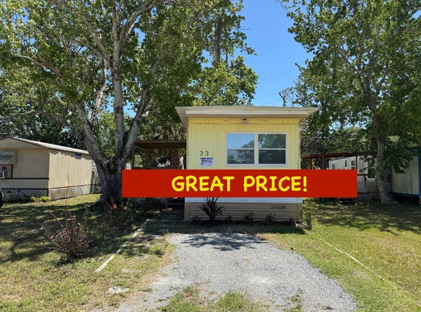 33 Pinewood Pl, Mims, FL 32754