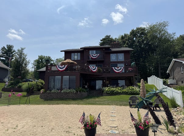 12236 Southgate Drive, Plainwell, MI 49080