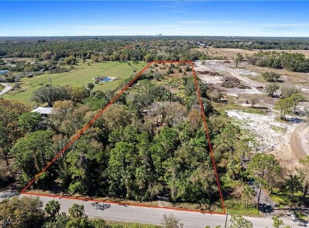 5300 Higginbotham Road, Fort Myers, FL 33905